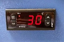 冷水機組溫度如何設(shè)定與控制(MTR12溫控器)？