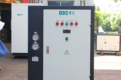 低溫冷水機在選擇冷劑方面要考慮哪些因素？